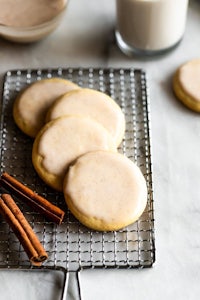 cinnamon sugar cookies on a cooling rack